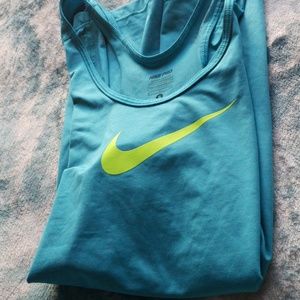 Nike Pro Tank Size Small